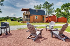 Property grounds - Buena Vista Cabin: Tranquil Haven Near Town Square (Buena Vista)