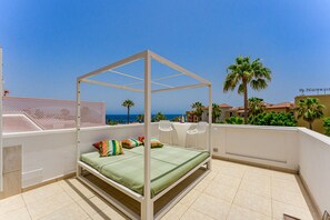 Terrace/patio - Fabulous Ocean View Duplex Tenerife (Oasis del Sur)