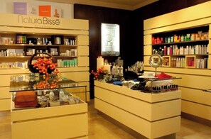 Spa - Super Presidential Suite, 2 BR/2BA, Sleeps 8, Ocean View Balcony with 8p Jacuzzi (Cabo San Lucas)