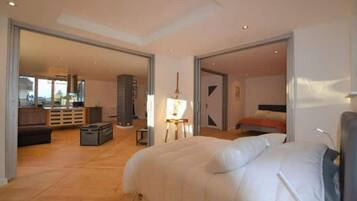 2 chambres, coffres-forts dans les chambres, Wi-Fi gratuit