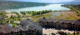 Lake & Mountain View Penthouse | Hot Tub | Pool