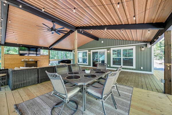 Cub Run Vacation Rental | 3BR | 2BA | 1,600 Sq Ft | Access Only By Stairs