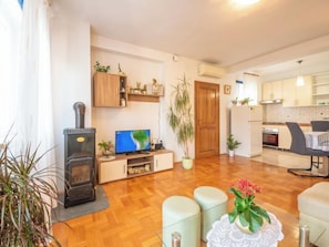 TV - Apartment Ivana by Interhome (Crikvenica/Jadranovo)