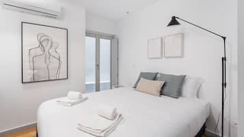 1 bedroom, iron/ironing board, internet, bed sheets