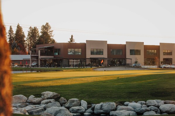 Exterior - The Suites at Prairie Falls & Event Center (Post Falls)
