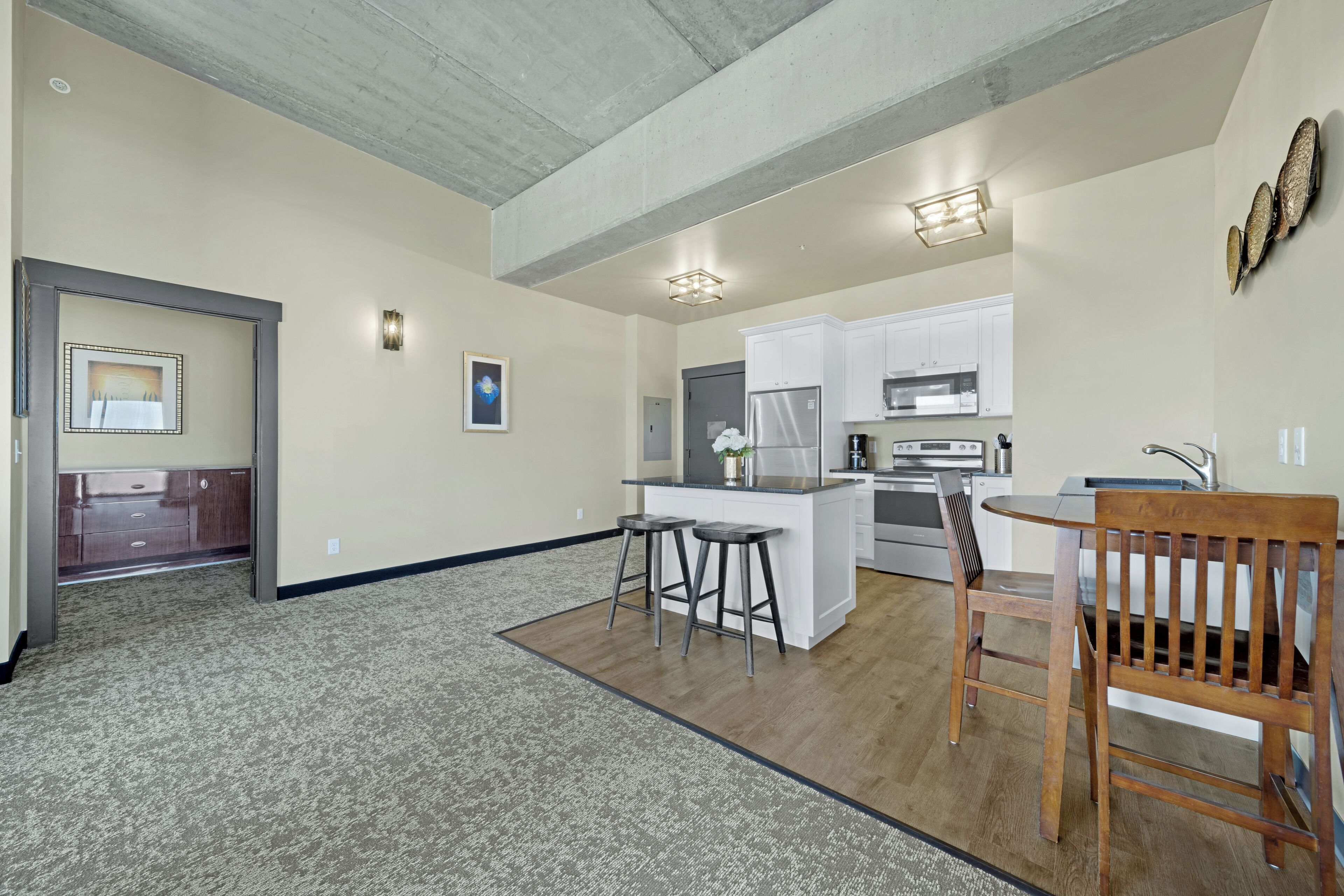 Executive Suite | Private kitchen