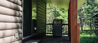Fox Den  ~  Wifi ~ Close to Yellowstone