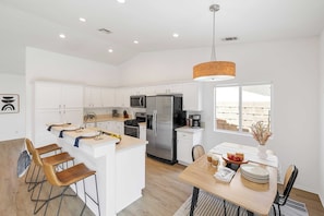 Maison (4 Bedrooms) | Intérieur