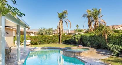 Sunny Palms by Avantstay Near Empire Polo Club