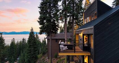 Lake View, Firepit, Game Room Remodeled Lake Tahoe Luxury Cabin by Avantstay