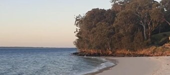 Stylish family friendly oasis - Lette @ Corlette