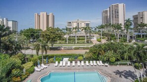 Immagine non classificata, 3 di 27, pulsante