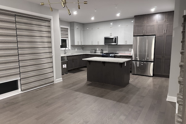 Fridge, microwave, highchair