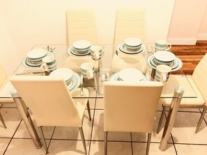 Dining - Beautiful 4 Bedrooms 2 Baths, Balcony next to all up to 15 people (Queens)