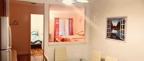 Iron/ironing board, WiFi, bed sheets