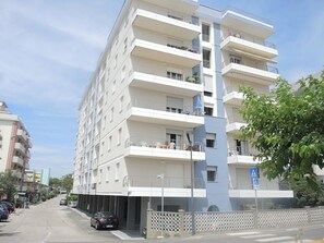 Huoneisto, 2 makuuhuonetta, parveke, valtamerinäköala | Majoituspaikan sisäänkäynti