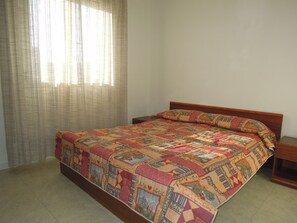 Appartement, 2 chambres, balcon, vue océan