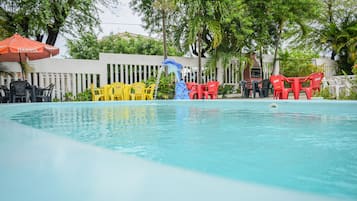 Alberca al aire libre