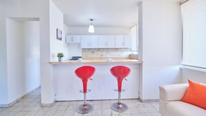 Unclassified image, 3 of 11, button - Rentamos Aparta Estudio for Short or lon (Santo Domingo)