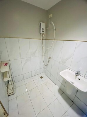 Hair dryer, bidet, towels, soap - Sunvida Condo Unit for Rent (Cebu)
