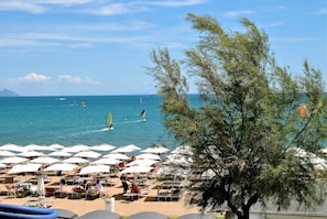 Strand