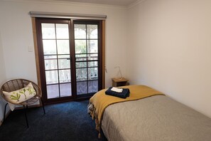 6 室のベッドルーム、WiFi、ベッドシーツ