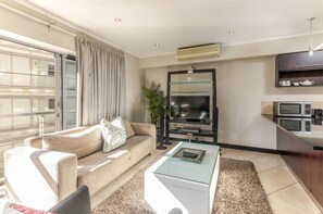 Apartment, 1 Bedroom, Smoking, City View | Room amenity - Centrally Located 1 Bedroom With Pool (Cape Town)