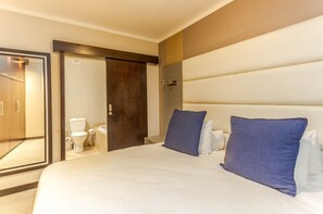 Apartemen, 1 kamar tidur, Boleh Merokok, pemandangan kota | 1 kamar tidur