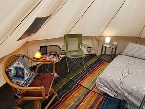 1 soverom, wi-fi (inkludert) og sengetøy