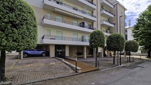 Appartamento, 1 camera da letto, balcone, vista città | Esterni