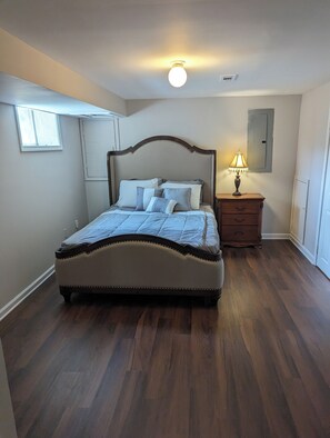 Room - Home Away from Home  (Marietta)