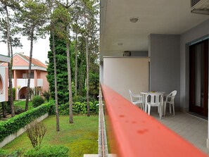 Apartment, 1 Schlafzimmer, Balkon, Stadtblick | Unterkunftsgelände