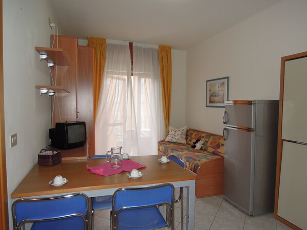 Lägenhet - flera sovrum - balkong - havsutsikt | Interiör