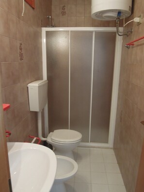 Appartement, 1 chambre, balcon, vue sur l’océan | Salle de bain