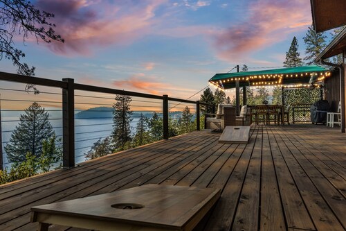 Immaculate CDA Lake Views 