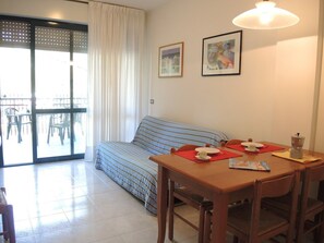 Appartement, 1 slaapkamer, balkon, uitzicht op tuin | 1 slaapkamer