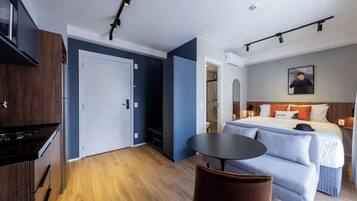 Traditionele studio, 1 tweepersoonsbed, terras | Hypoallergeen beddengoed, gratis wifi, beddengoed