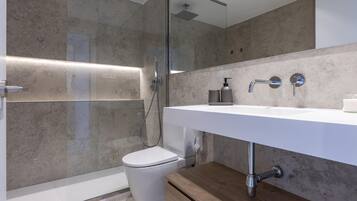 Hair dryer, towels