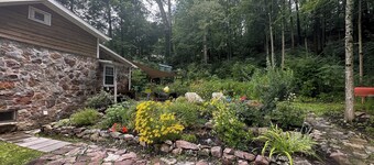 Getaway on famous Spring Creek, minutes from Beaver Stadium and State College.