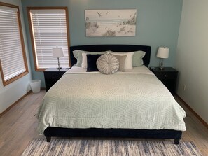 3 makuuhuonetta, silitysrauta/-lauta, vauvan matkasänky, ilmainen Wi-Fi