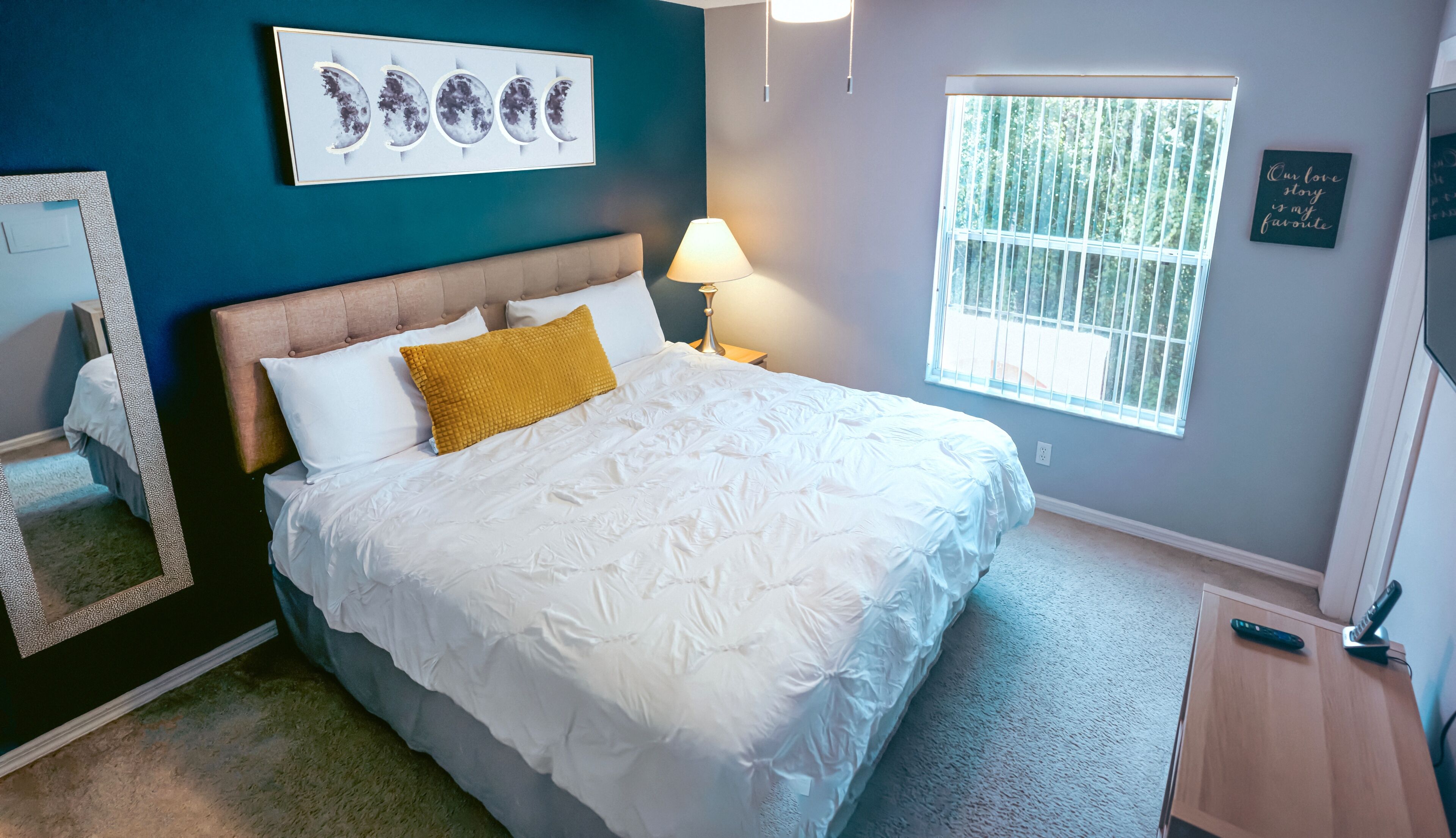 3 bedrooms, in-room safe, desk, iron/ironing board