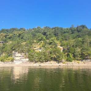 Miscellaneous - Unique rustic romantic getaway or family adventure  (Omaha)