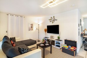 1 Schlafzimmer, Bügeleisen/Bügelbrett, kostenloses WLAN, Bettwäsche