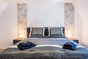 2 habitaciones, wifi gratis y ropa de cama 