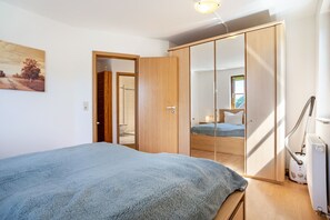 1 Schlafzimmer, Bügeleisen/Bügelbrett, kostenloses WLAN, Bettwäsche