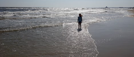 Una spiaggia nelle vicinanze