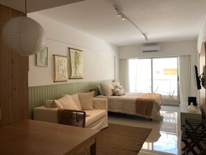 Apartment, 1 Bedroom, Accessible, Smoking | Interior
