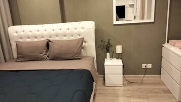 1 bedroom, iron/ironing board, free WiFi, bed sheets