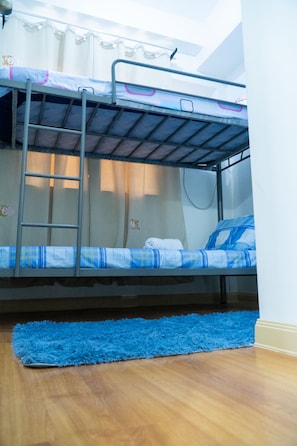 2 chambres, Wi-Fi gratuit, draps fournis