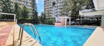 Cheap & elegant condotel 2bedroom 1bathroom 3min walk to abreeza mall